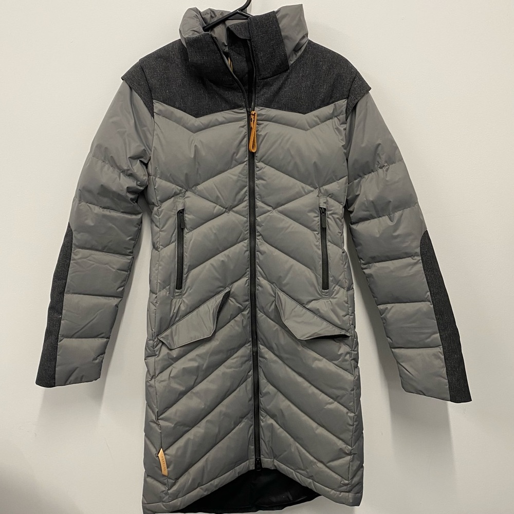 BRAND NEW INDYGENA WOMEN’s JACKET SIZE XS / NEGOTIABLE!